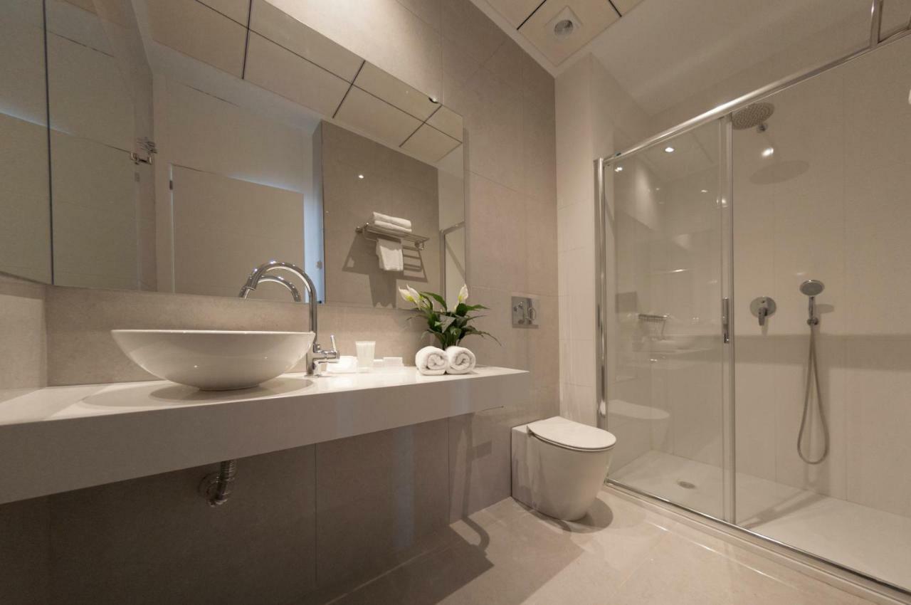 Apartamentos La Laguna II Luxury Apartments 시우다드 케사다 외부 사진